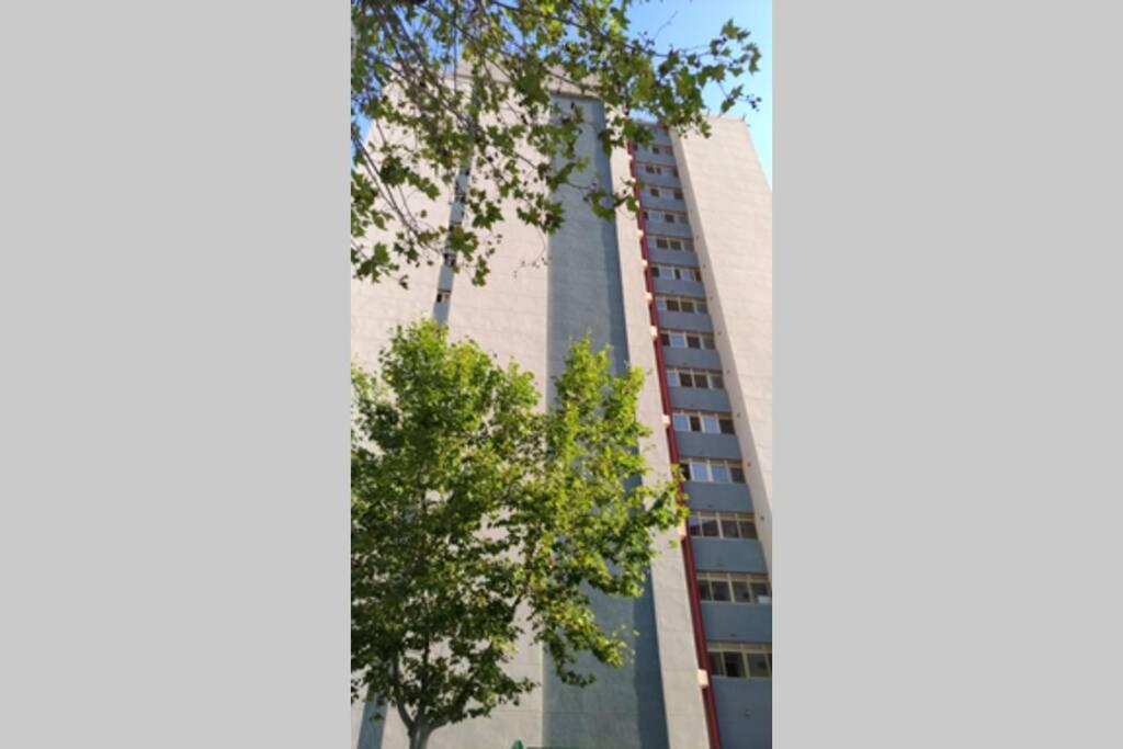 apartamento moderno Benidorm Bagian luar foto